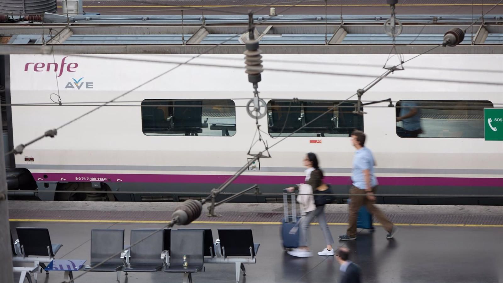Adif abre una investigación tras reanudar la circulación de trenes Valencia-Madrid