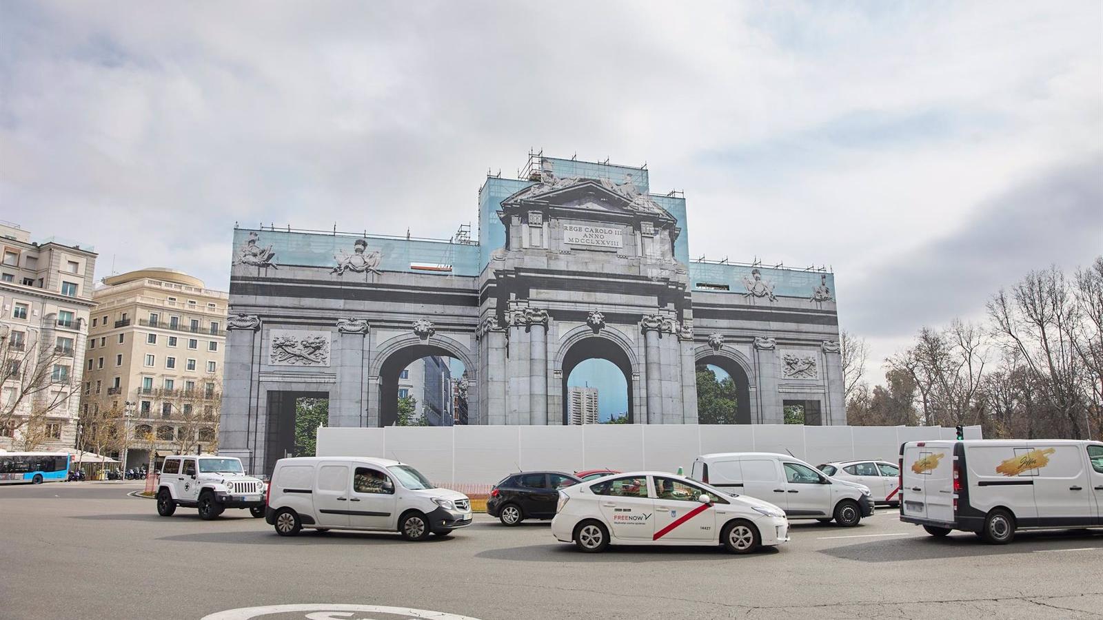 Los trabajos en la Puerta de Alcalá culminarán en "poco tiempo" tras alargarse por su estado