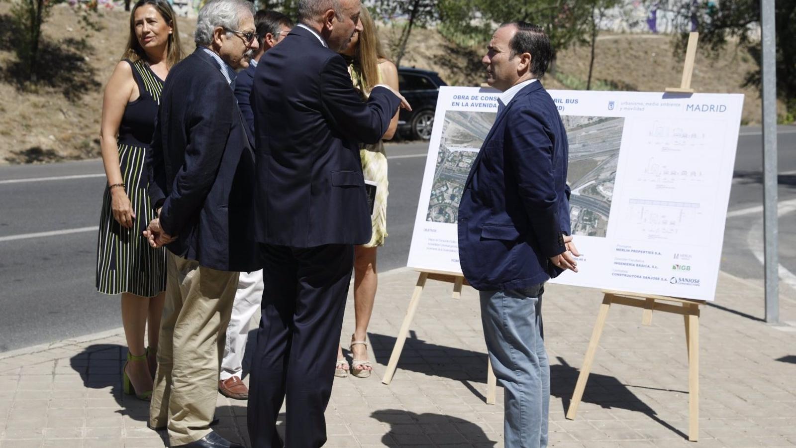 Comienza la construcción del carril bus en la avenida de Burgos para aliviar la A-1 