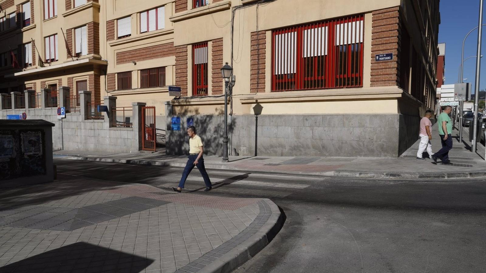 El Ayuntamiento de Madrid quiere poner en marcha un programa de mejora en los accesos a centros de mayores y de día