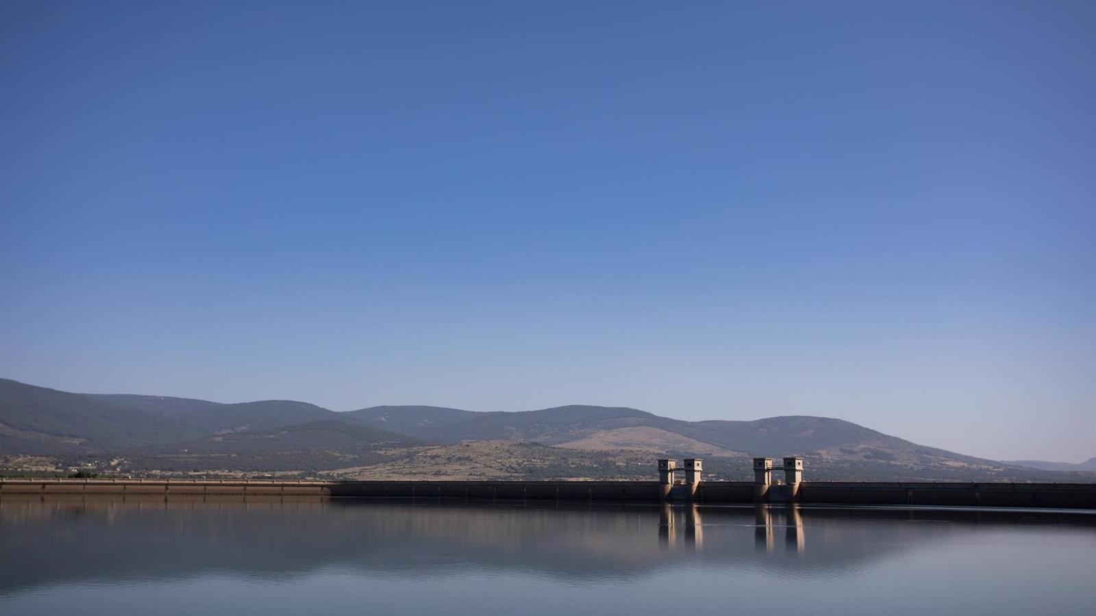 Los embalses de la región comienzan el mes de agosto al 54,8% de su capacidad