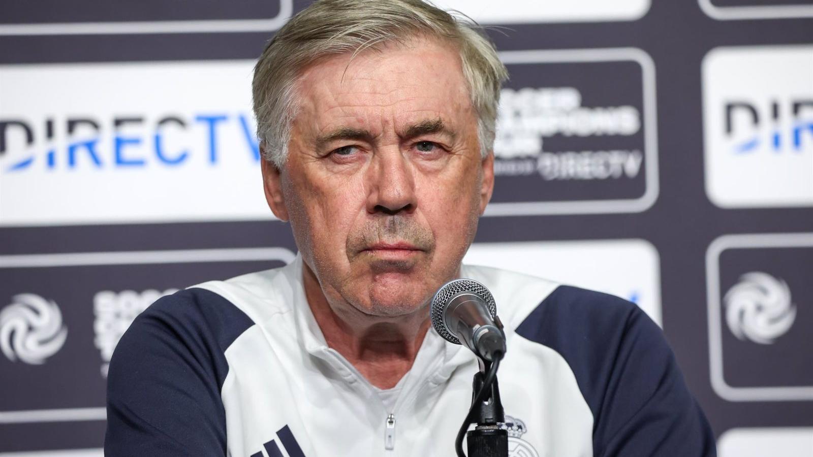  Carlo Ancelotti: "Si los jugadores están cómodos vamos a seguir con el nuevo sistema"