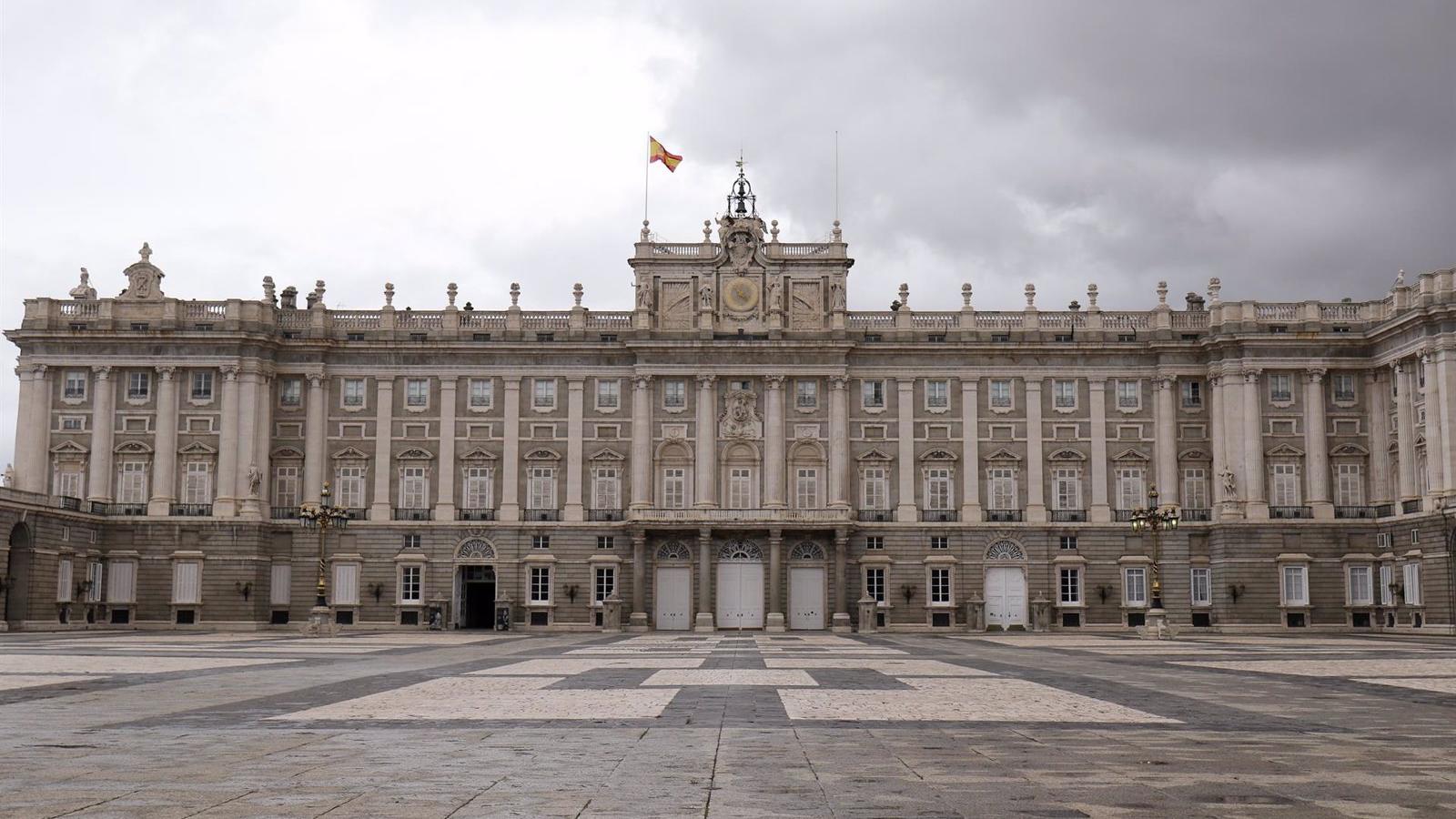 El consejero de Cultura reclama al Gobierno de España ampliar el horario de iluminación de museos y edificios emblemáticos de la capital