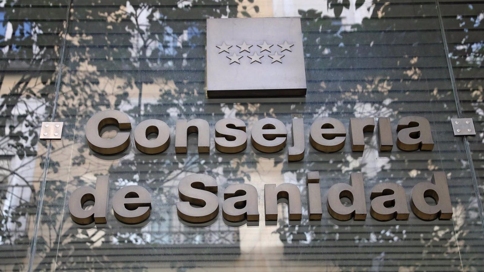 El Sermas pierde 115 profesionales y cierra junio con una plantilla global de 77.755 trabajadores