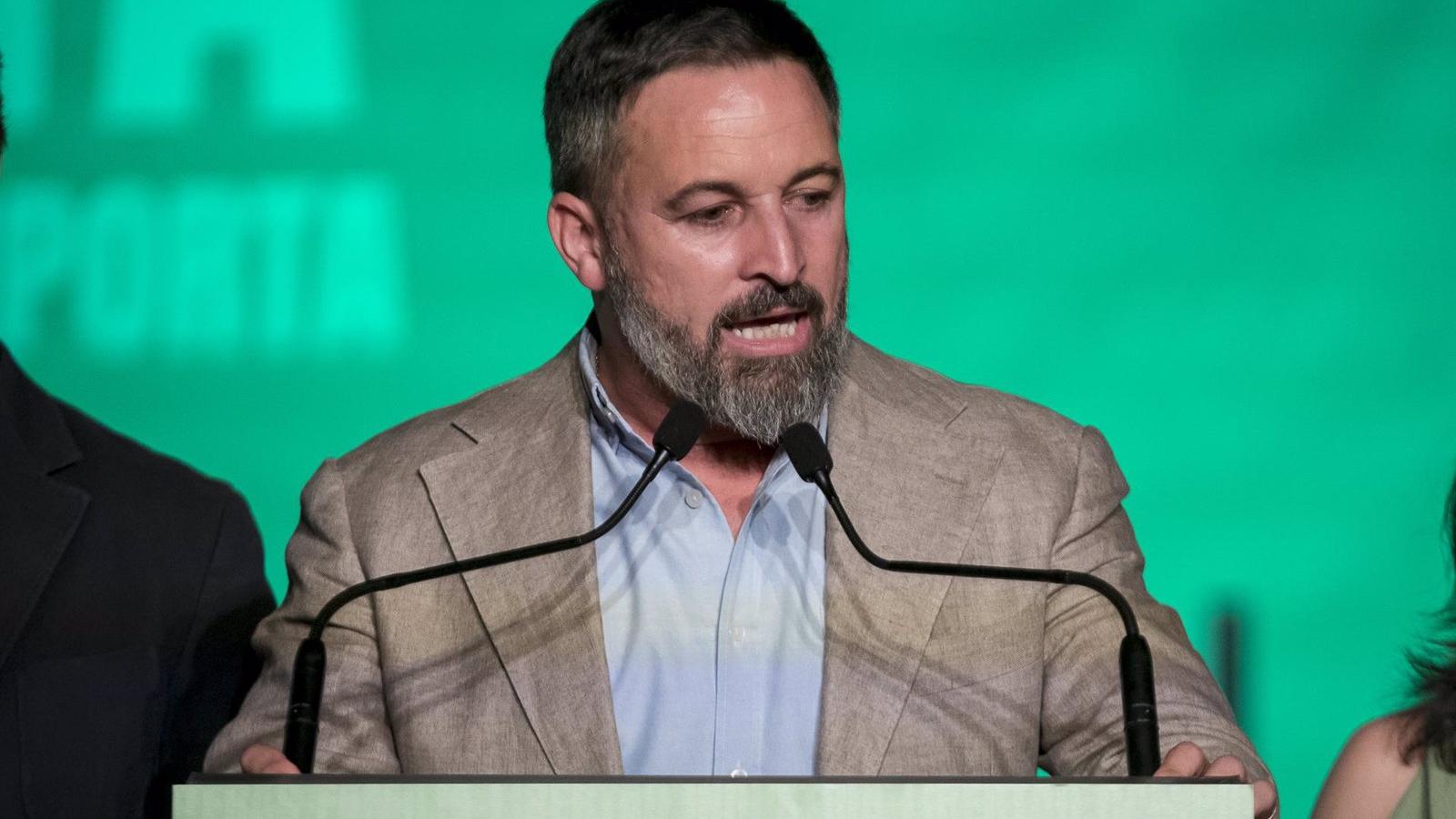 Vox se abre a apoyar al PP sin entrar en el Gobierno para evitar una investidura de Sánchez "con los enemigos de España"