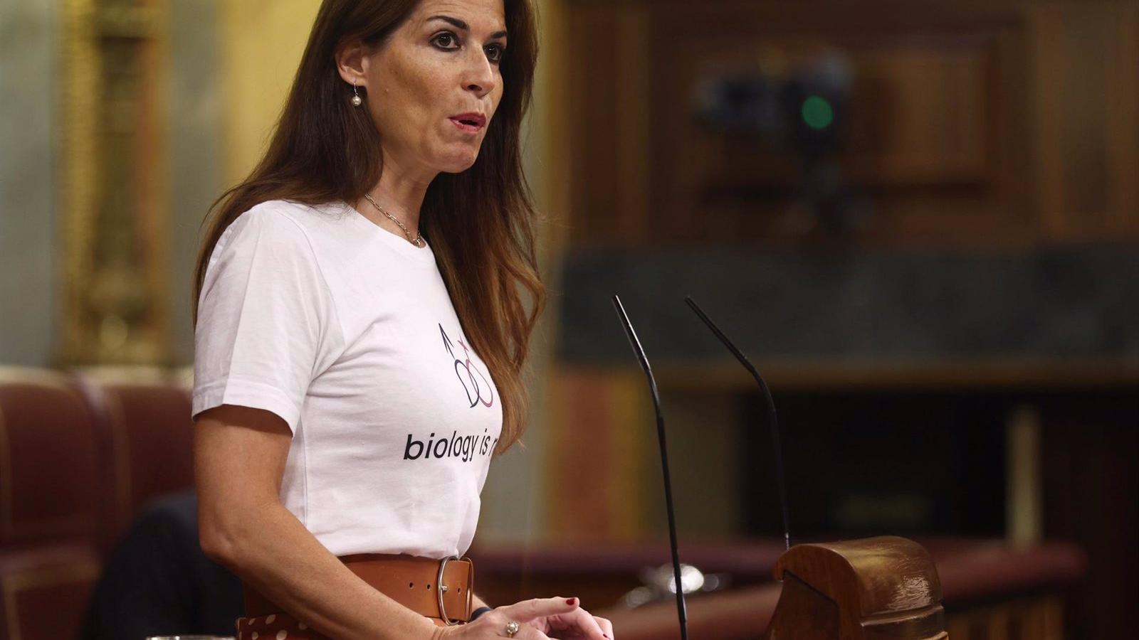 Carla Toscano podrá volver al Congreso tras la renuncia de Steegmann