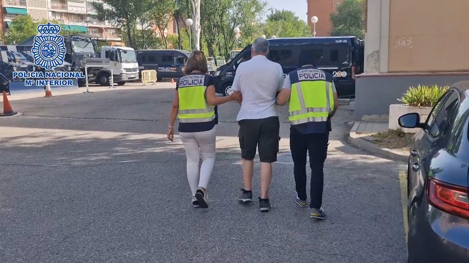 Detenido en Madrid por vender más de 100 títulos universitarios falsificados a través de Internet