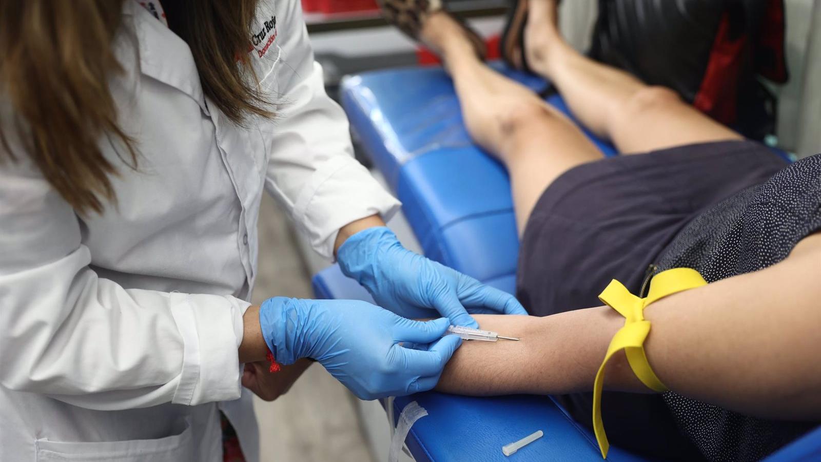 La Asociación Madrileña de Hematología y Hemoterapia llama a donar sangre para no comprometer la actividad hospitalaria