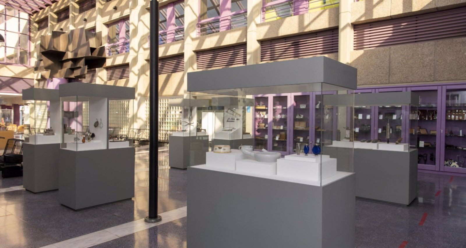 El Hospital de Getafe muestra en su museo la evolución histórica de los artilugios médicos