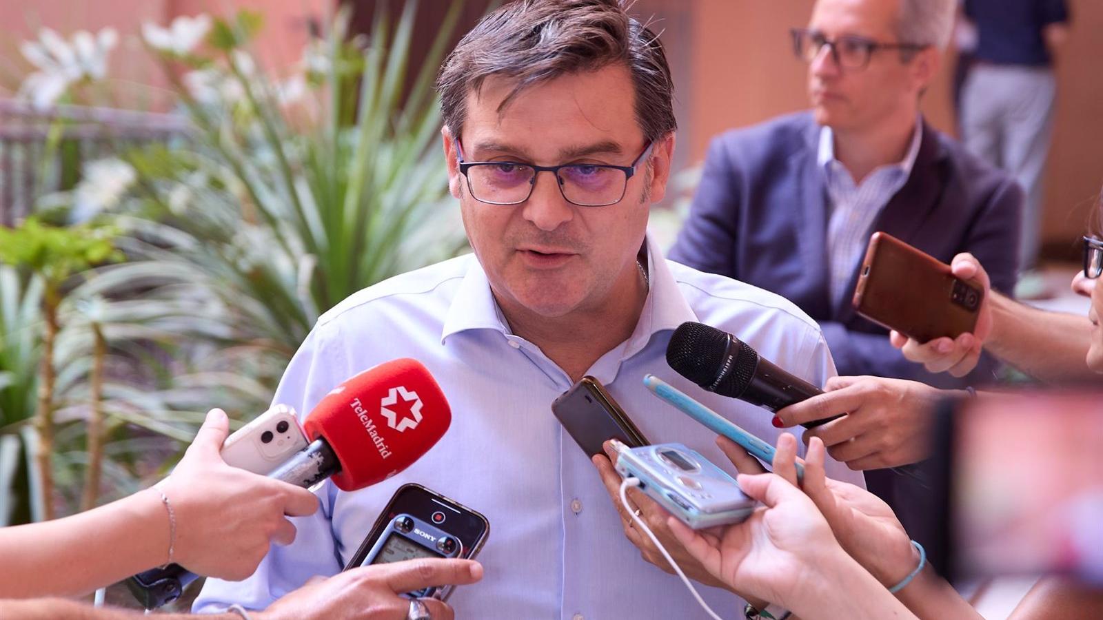 El Ayuntamiento de Madrid invierte 1,36 millones en mejorar la accesibilidad y más zonas verdes en la calle Pan y Toros de Villaverde