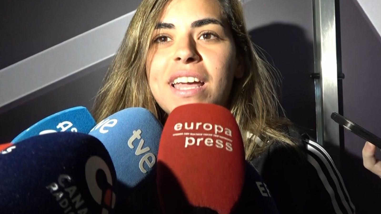 Misa Rodríguez, soliviantada por los aplausos a Rubiales durante su discurso