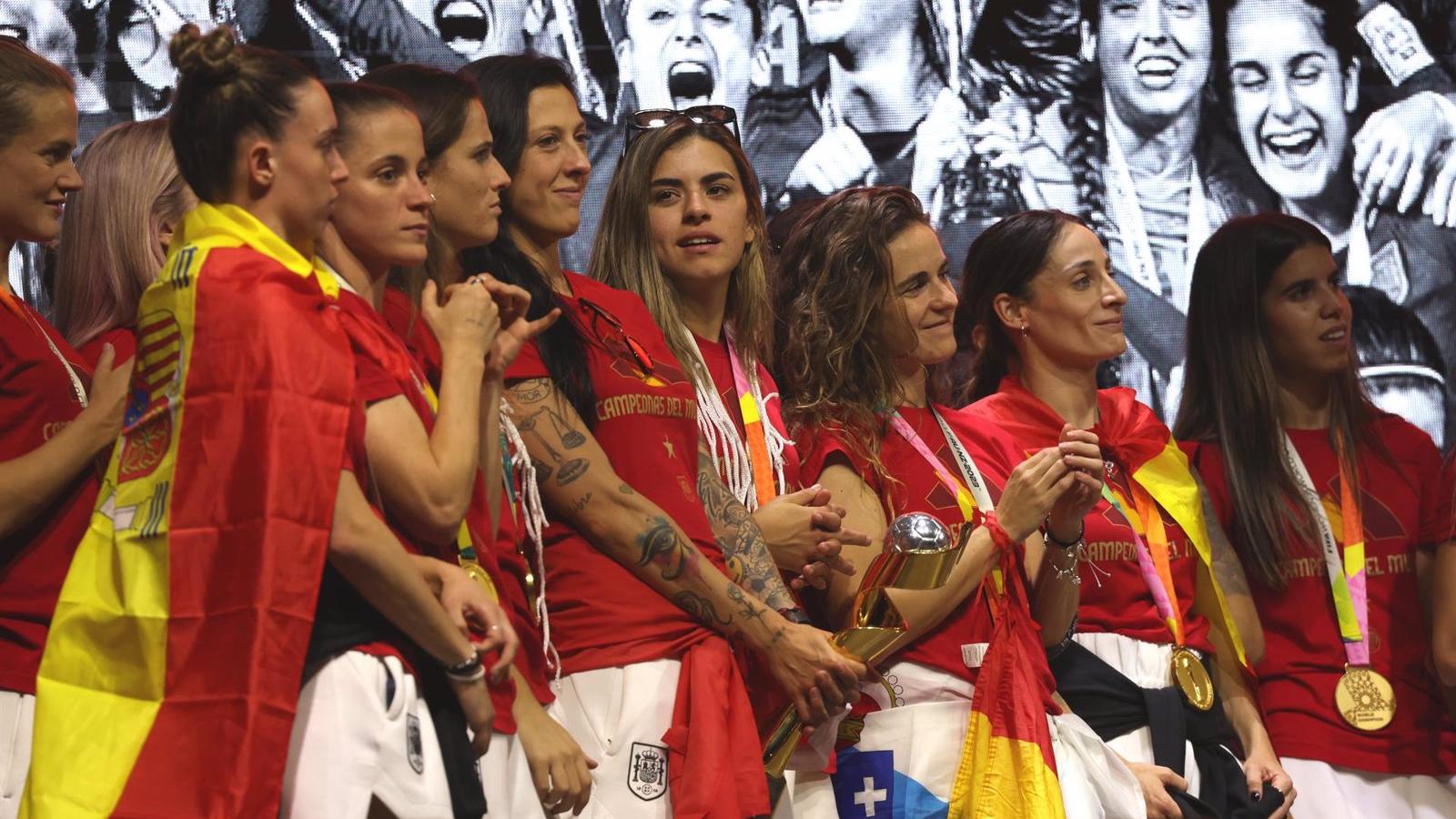 El consejero de Presidencia defiende que el Gobierno regional se pronunció con claridad sobre Rubiales y critica que se empañe el éxito de la Selección