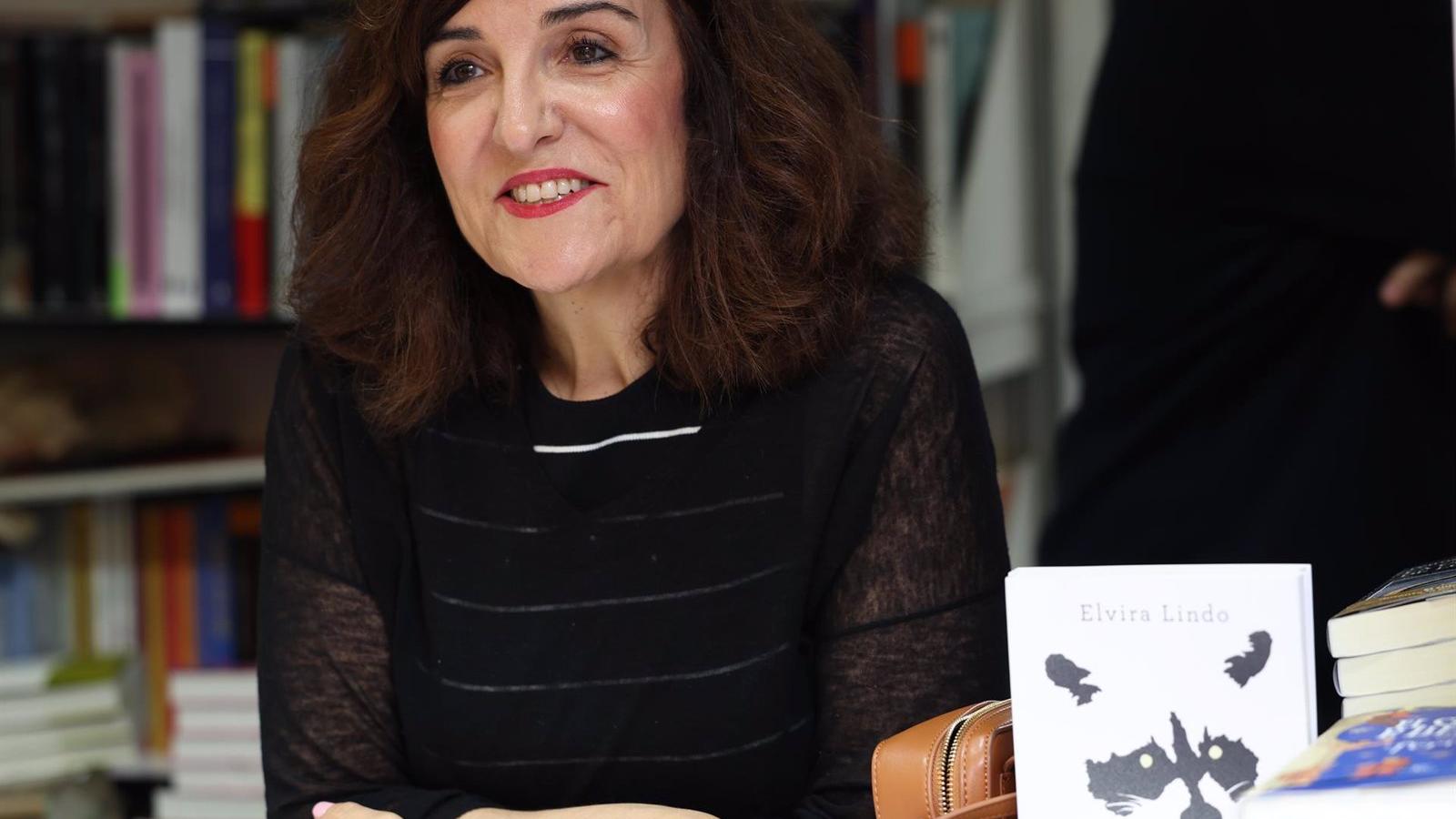Elvira Lindo, Premio Liber 2023 de autora hispanoamericana