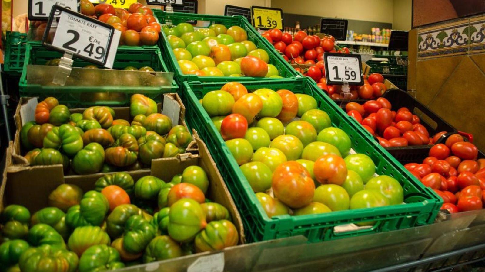 El 48% de los alimentos afectados por la rebaja del IVA se ha encarecido en lo que va de 2023