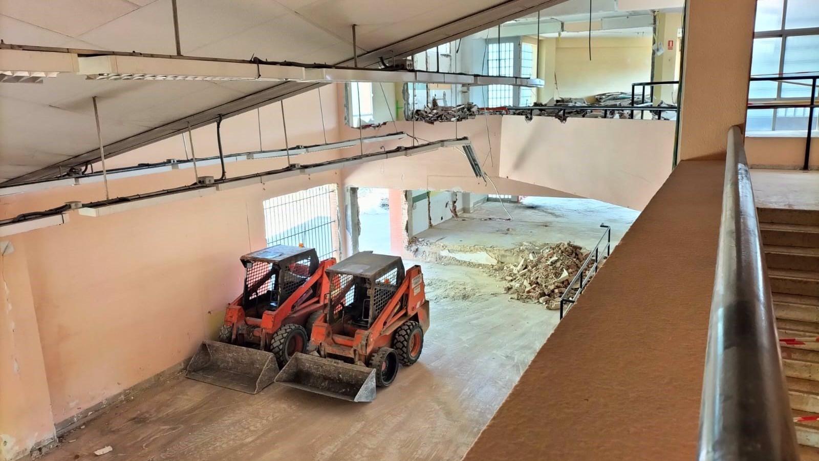 El Ayuntamiento de Getafe lleva a cabo la demolición interior del centro cívico de Las Margaritas