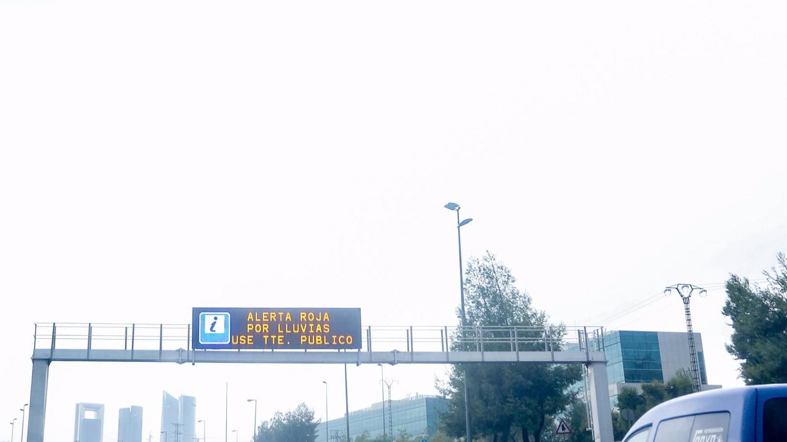 La capital realizó en los túneles una "limpieza profunda" tras la DANA y Vox reclama un plan de imbornales