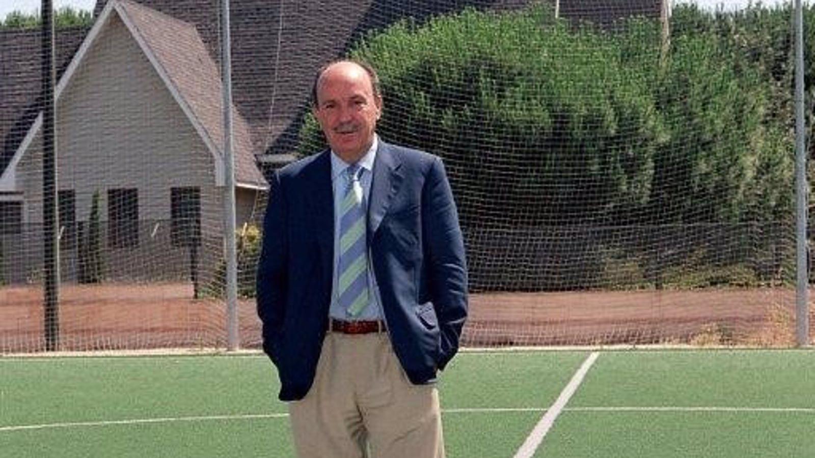 El centro multiusos de Las Rozas llevará el nombre de "Alcalde Bonifacio de Santiago"
