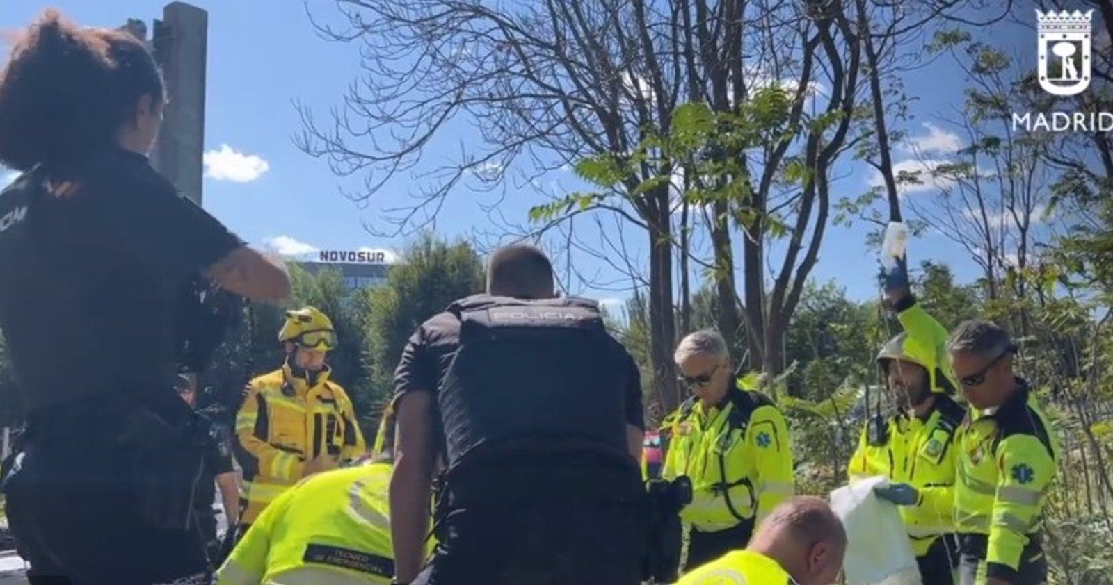 Herido grave un hombre golpeado por un tren de Cercanías cuando caminaba por las vías en Villaverde