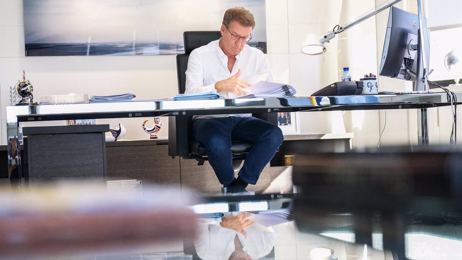 Los 'barones' del PP arroparán a Feijóo en su discurso de investidura