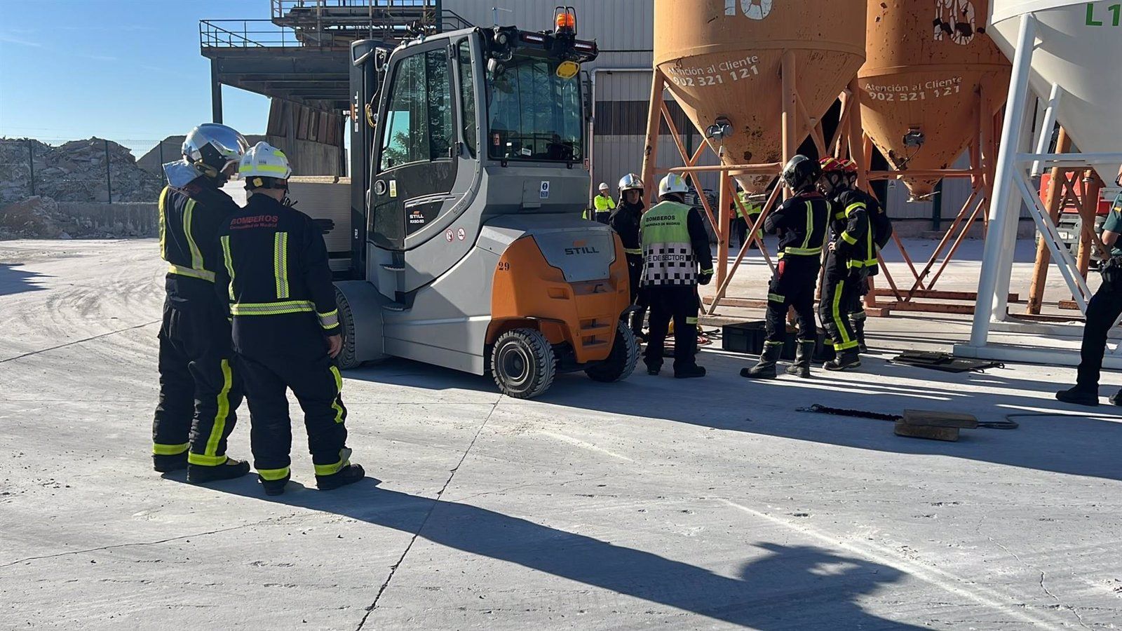 Muere atropellado por un toro mecánico en una empresa de Valdemoro