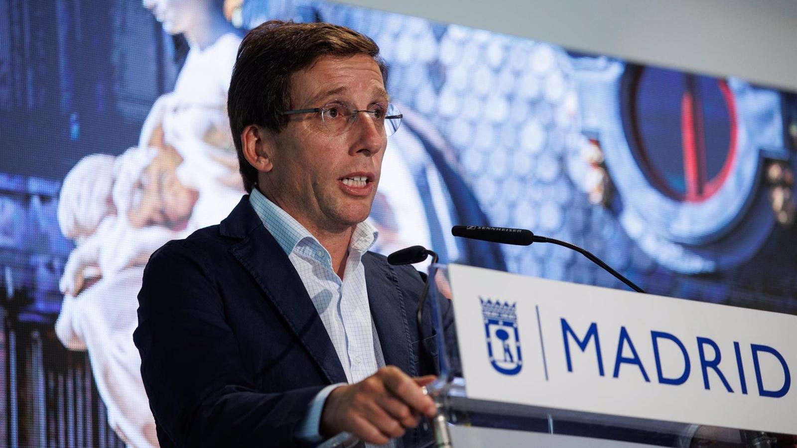 Martínez-Almeida insiste en que buscan "las mejores alternativas posibles" para los cantones