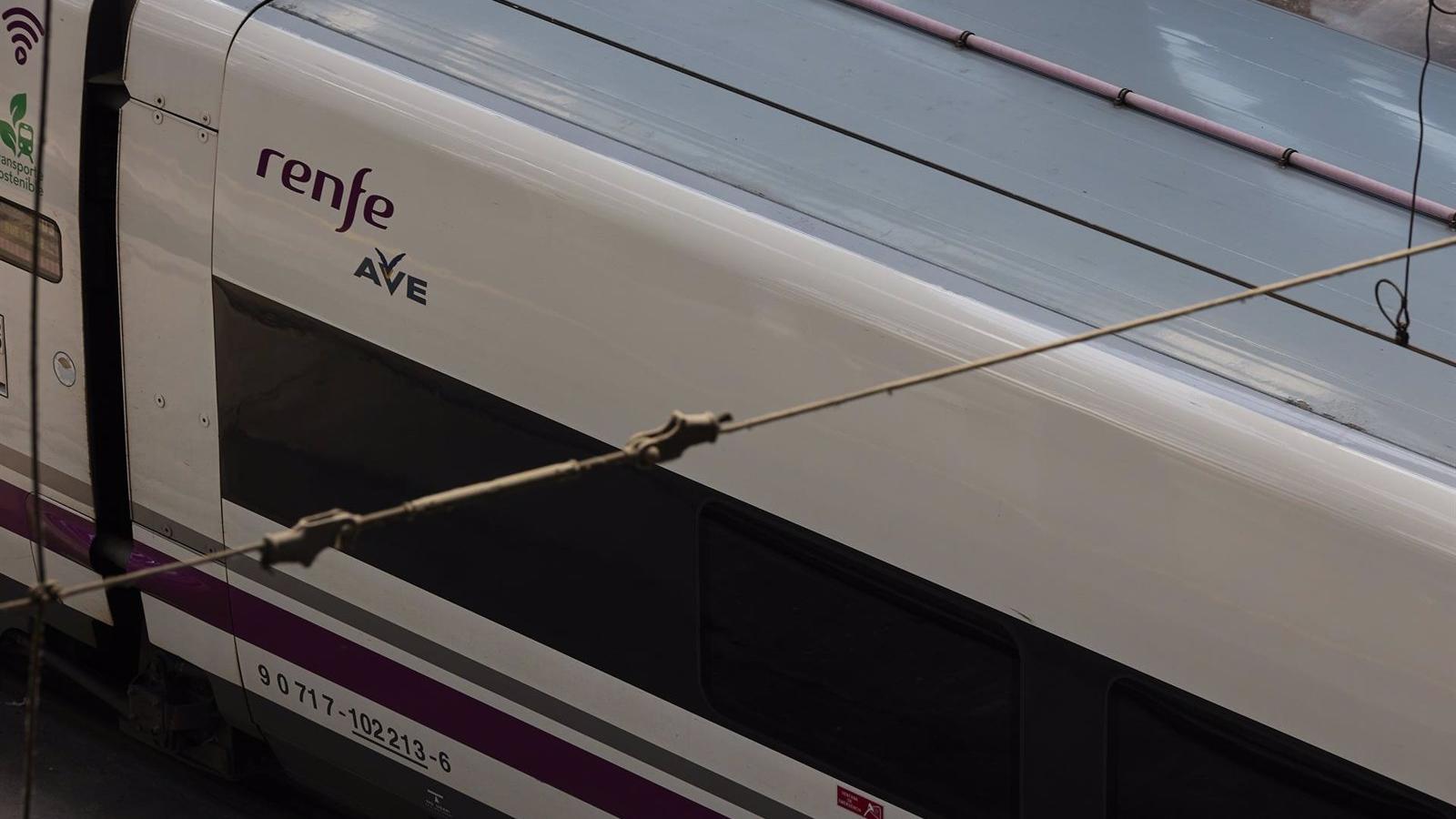 Retrasos de media hora en la alta velocidad Barcelona-Madrid por robo de cable en Barcelona