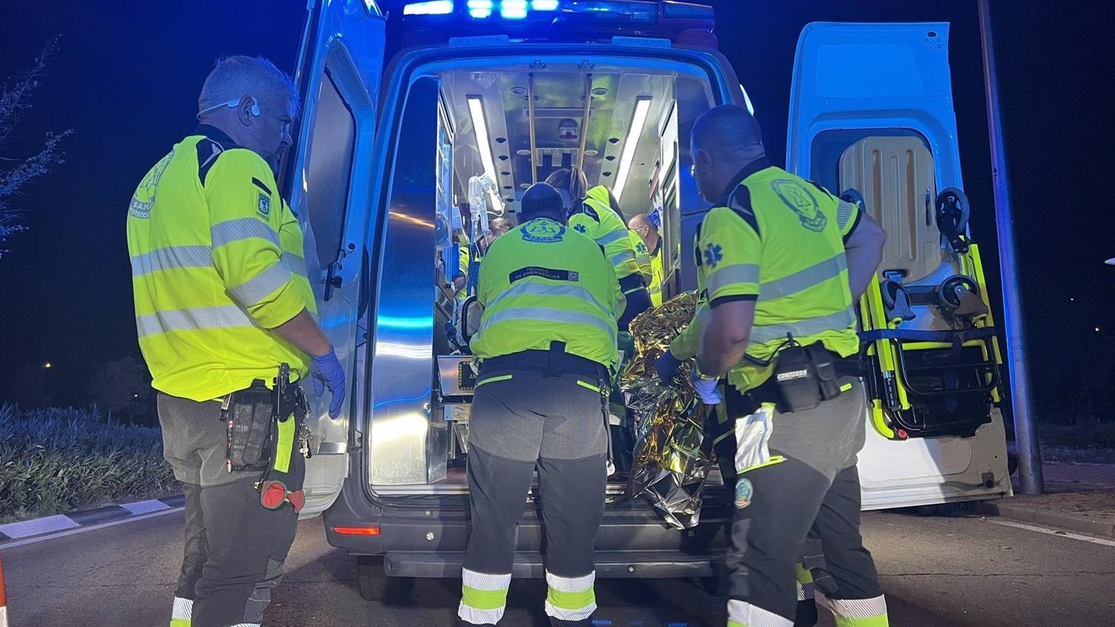 Un motorista de 19 años herido muy grave en un accidente en Fuente Carrantona