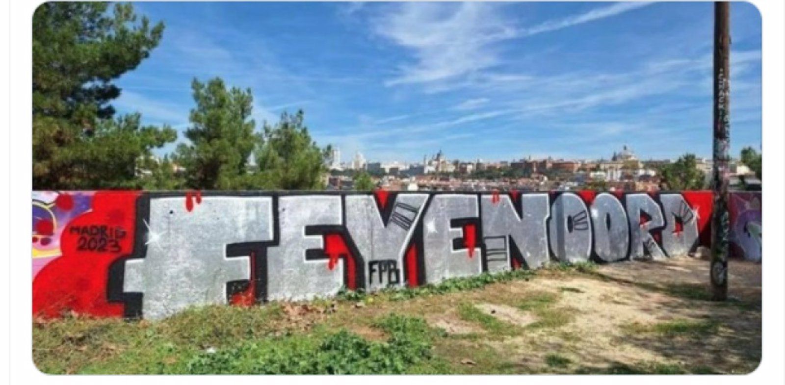 El Ayuntamiento de Madrid limpiará las pintadas de los hinchas del Feyenoord