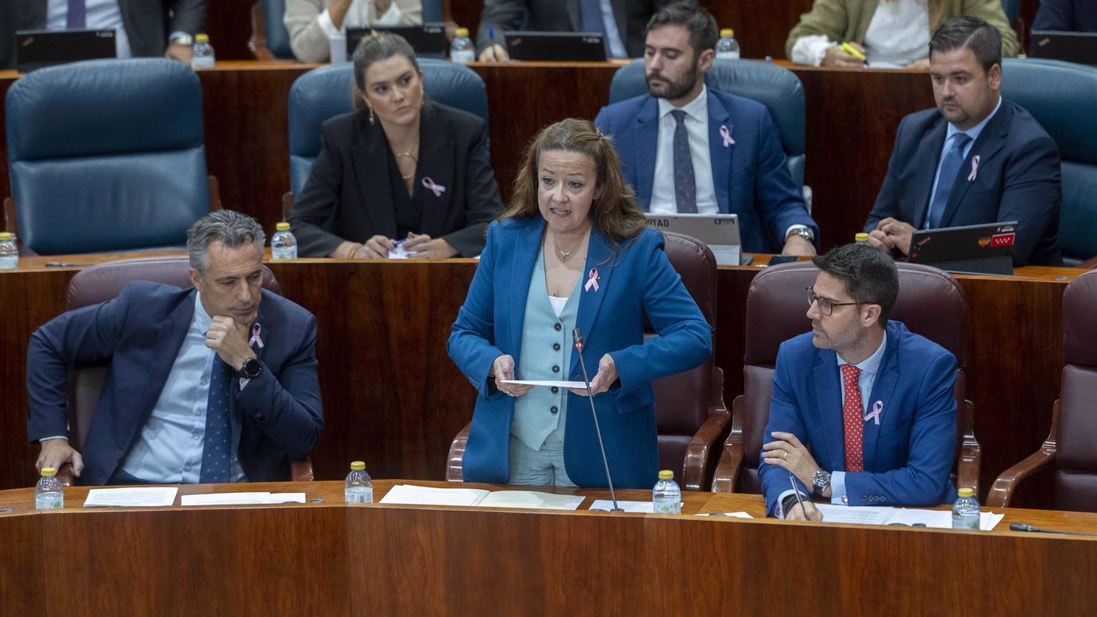 Matute defiende que lo relevante en las listas de espera es "el tiempo" y no "el número" de personas