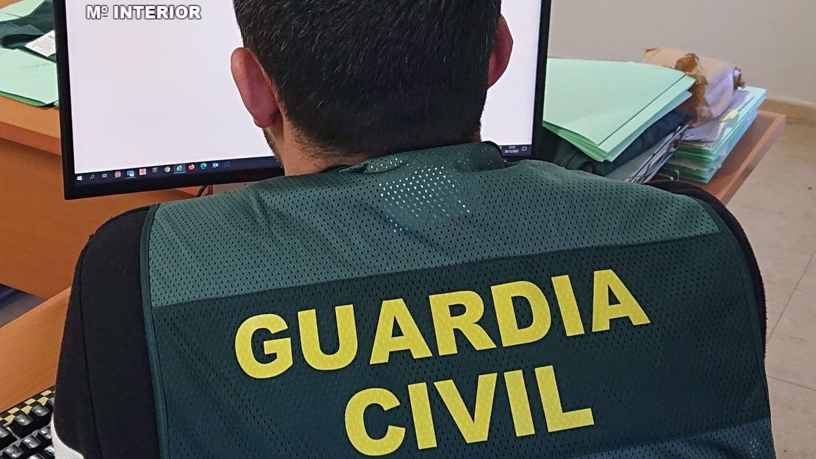 La Guardia Civil recupera en Granada más de 83.000 euros estafados a una parroquia de Las Rozas
