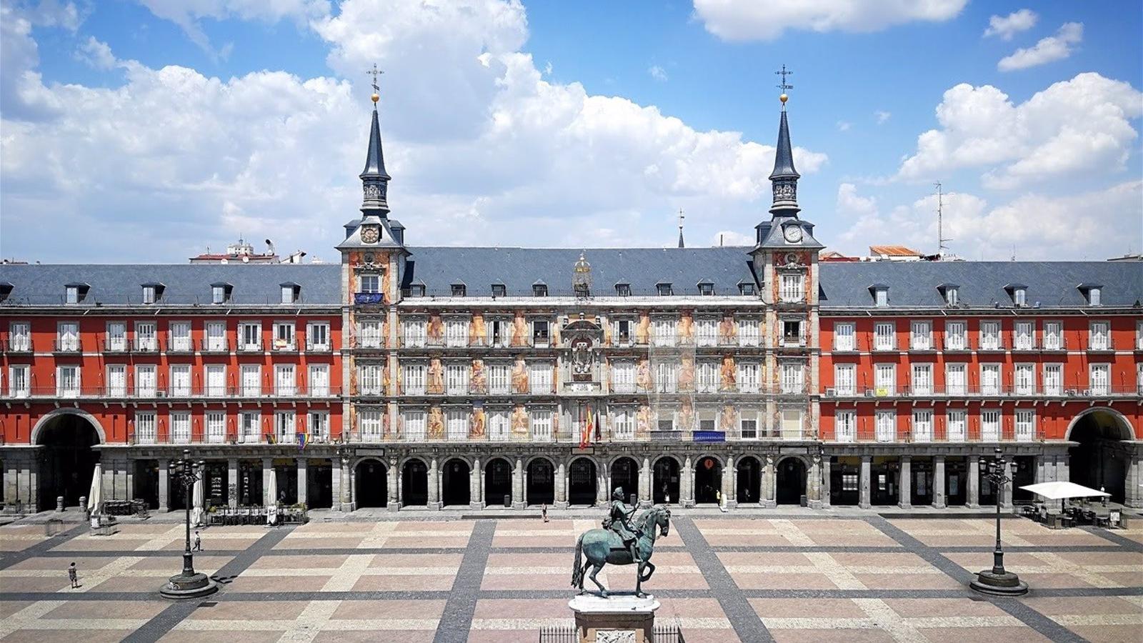 El Ayuntamiento de Madrid tendrá redactado el contrato de servicios del futuro plan director de la Plaza Mayor en diciembre de 2024