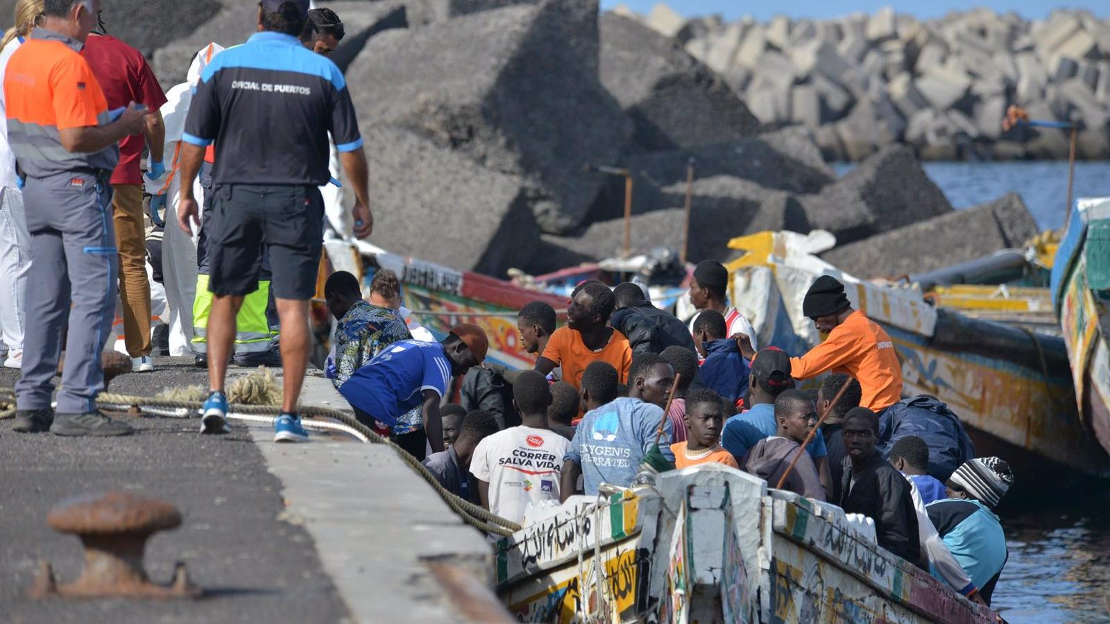 El Gobierno de España alojará migrantes de Canarias en Carabanchel y Alcalá