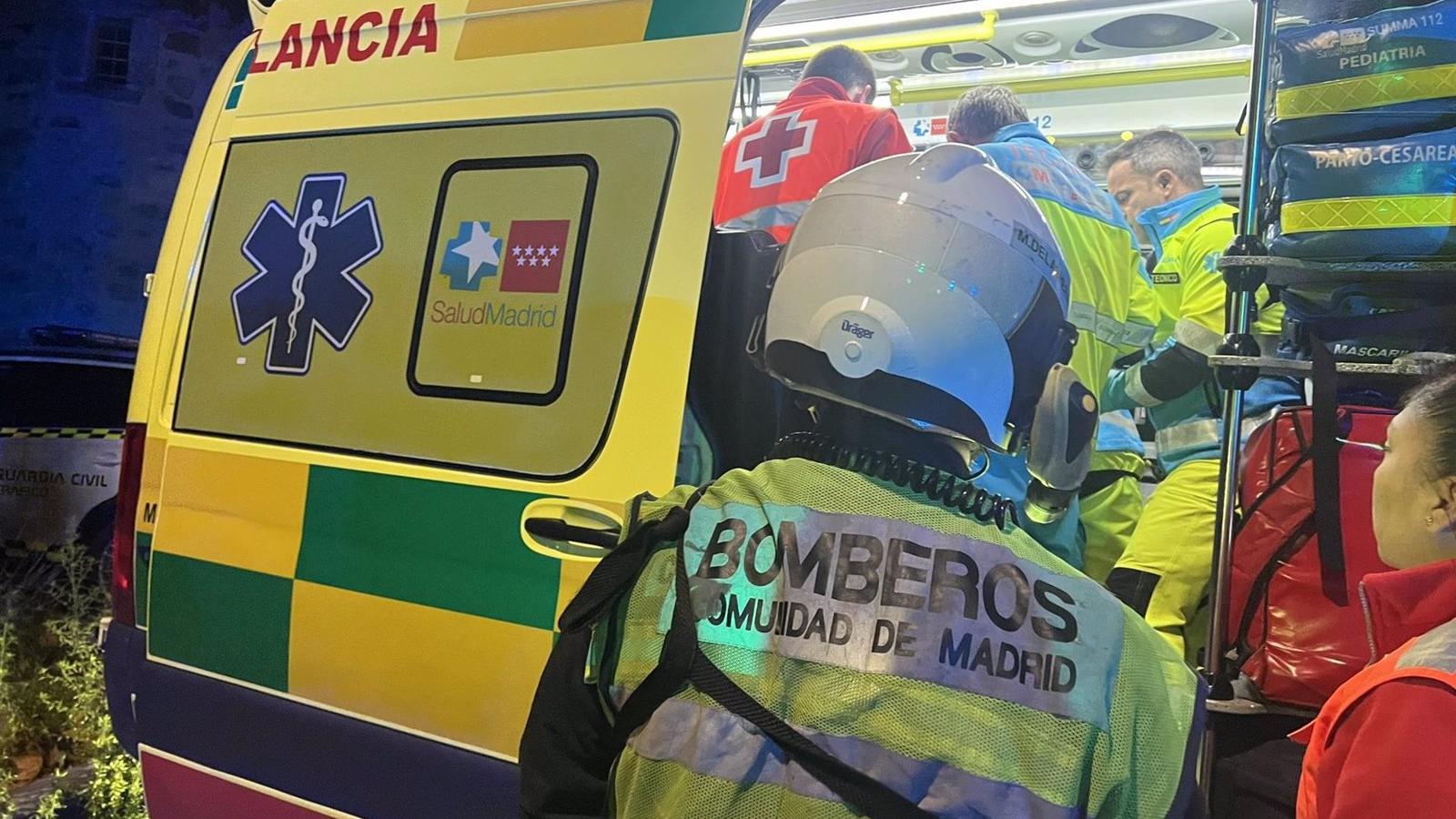  Muere un hombre de 44 años tras una colisión entre su turismo y un camión en Guadarrama