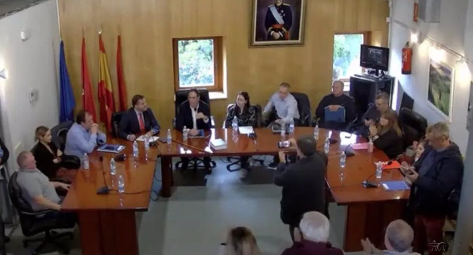 El independiente Fernando Casado desbanca al PP de la Alcaldía de Robledo en una moción de censura de toda la oposición