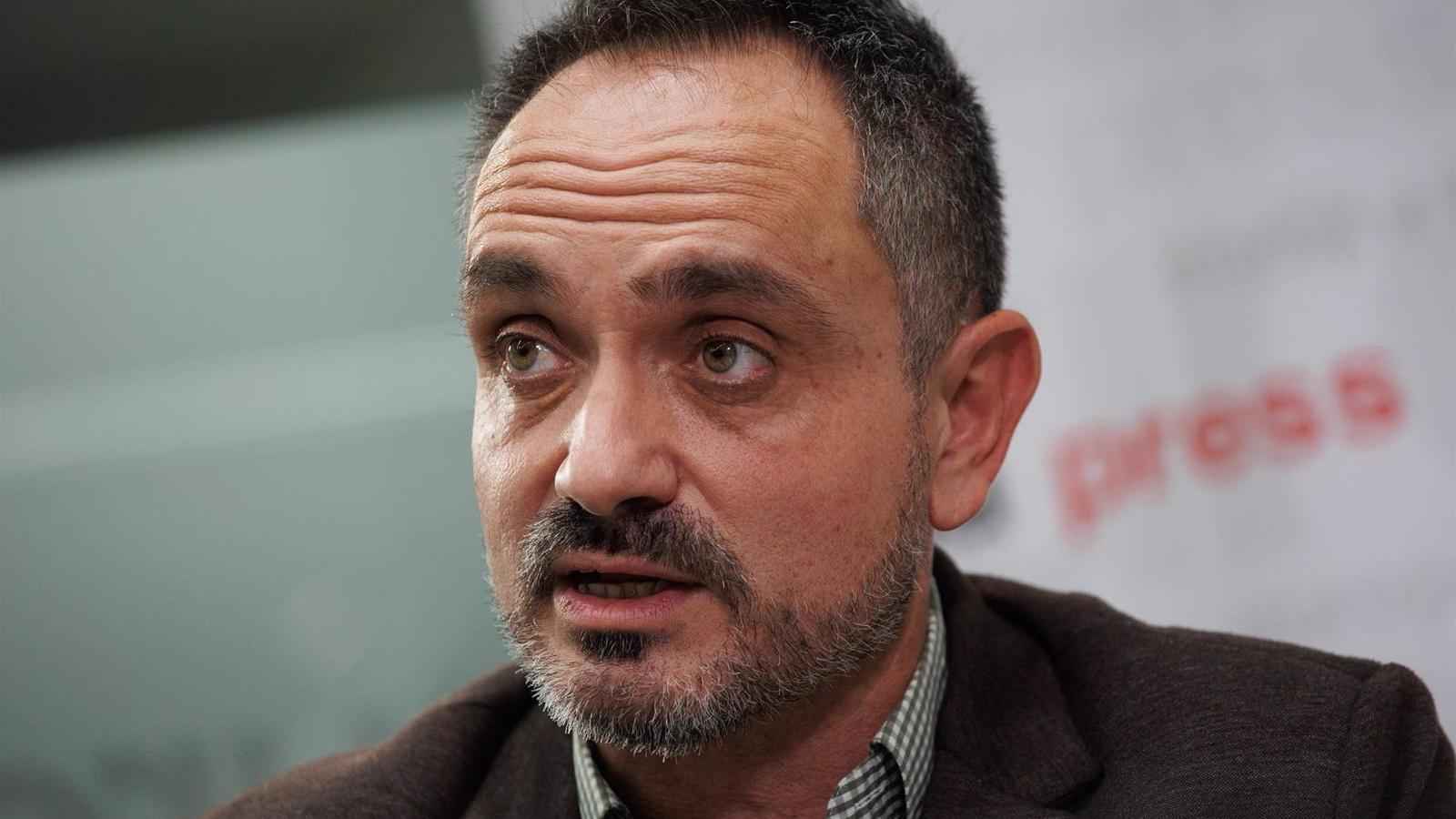 Manuel Bautista, alcalde de Móstoles, llama a "defender con uñas y dientes" España ante el "disparate absoluto" y "ruin" de Sánchez