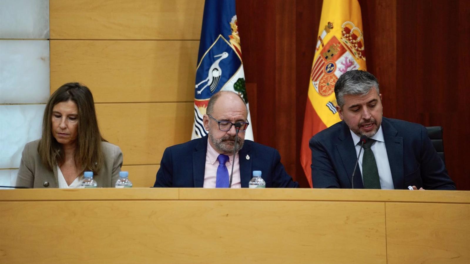 El Pleno de Las Rozas aprueba ayudas de 400.000 euros para centros educativos públicos y AMPAS