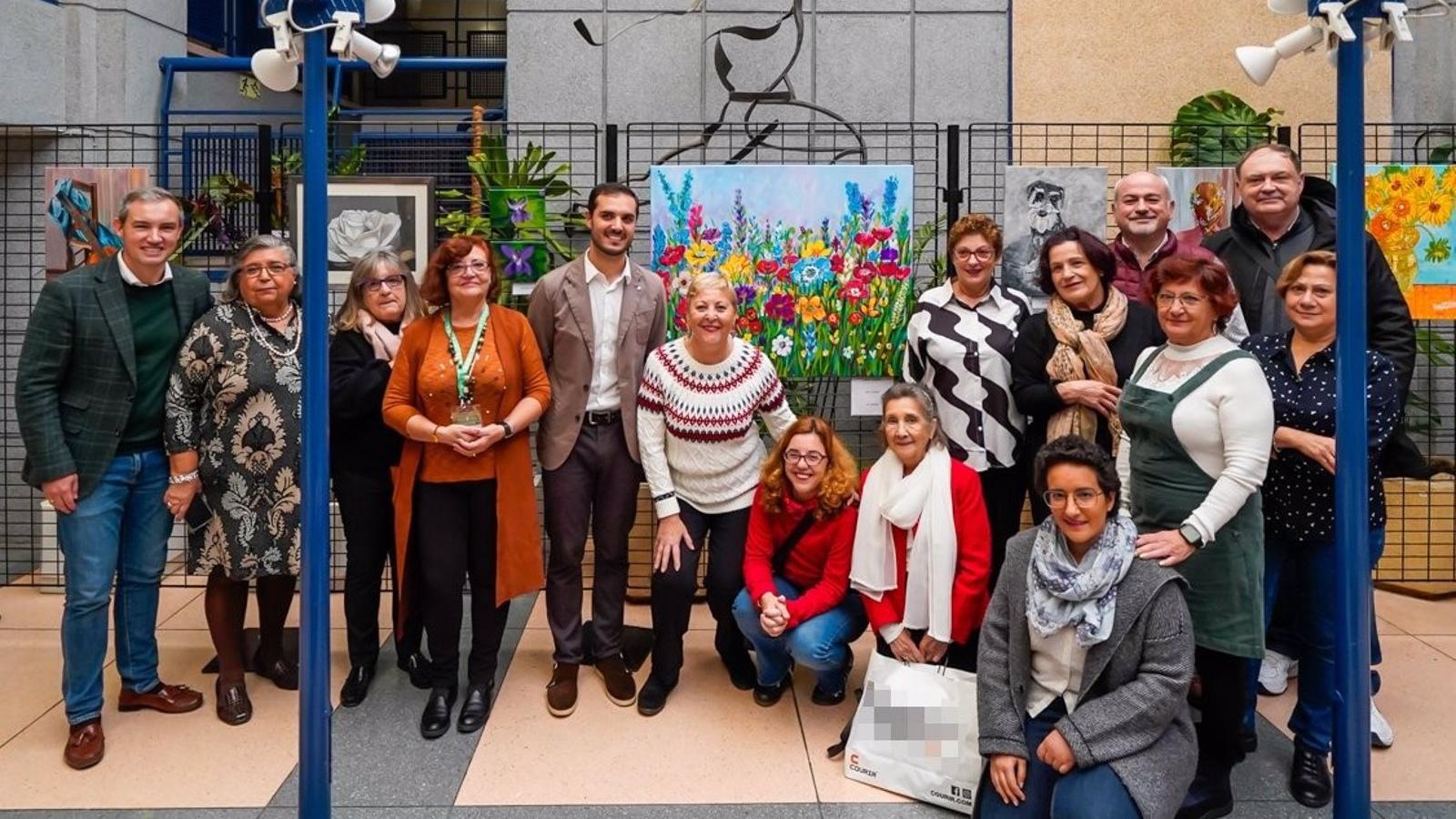 El Centro Cultural El Parque de Torrejón acoge una exposición de la Asociación Española Contra el Cáncer