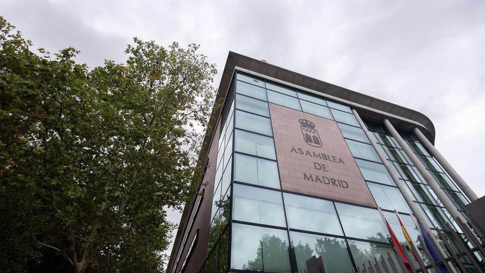 La celebración del 40º aniversario de la Asamblea contará con la presencia de los expresidentes regionales, excepto González y Garrido