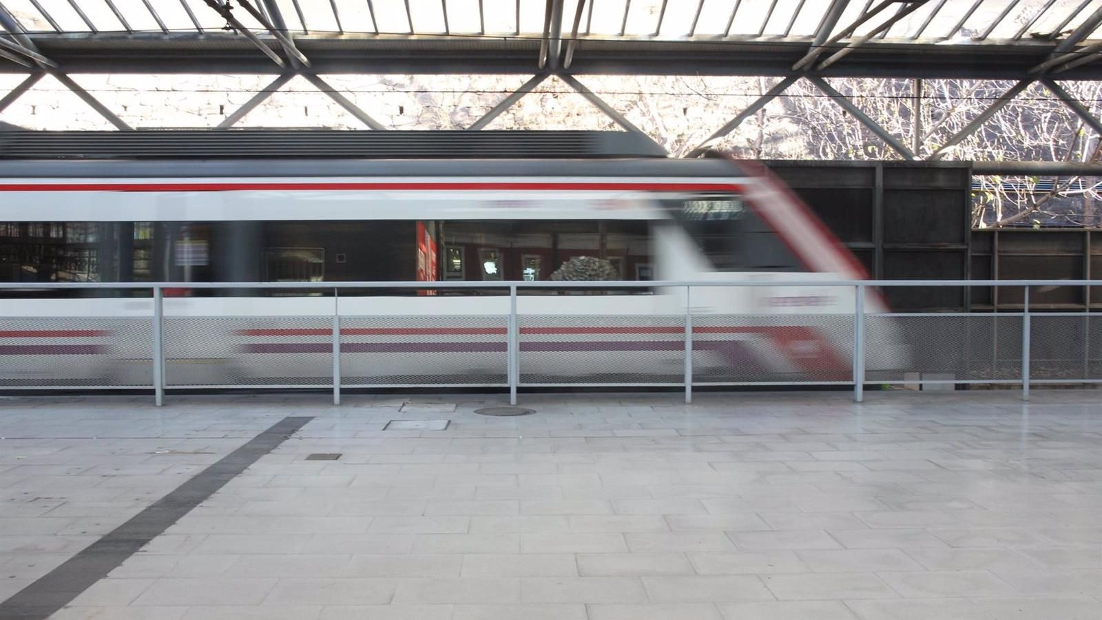 La estación de Recoletos recupera la normalidad tras varios días de alteraciones por una incidencia