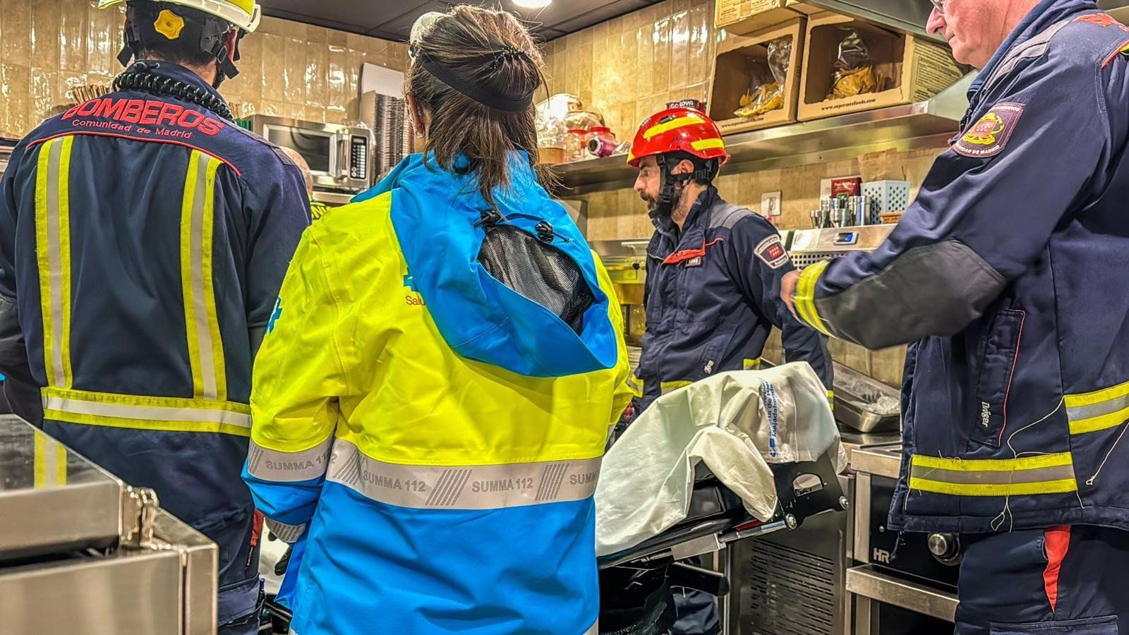  Herido un trabajador de 23 años tras quedar su mano atrapada en la trituradora de un restaurante de Pozuelo
