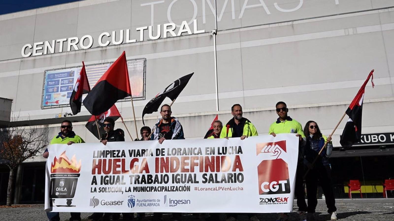 Desconvocada definitivamente la huelga de limpieza viaria en el barrio de Loranca en Fuenlabrada