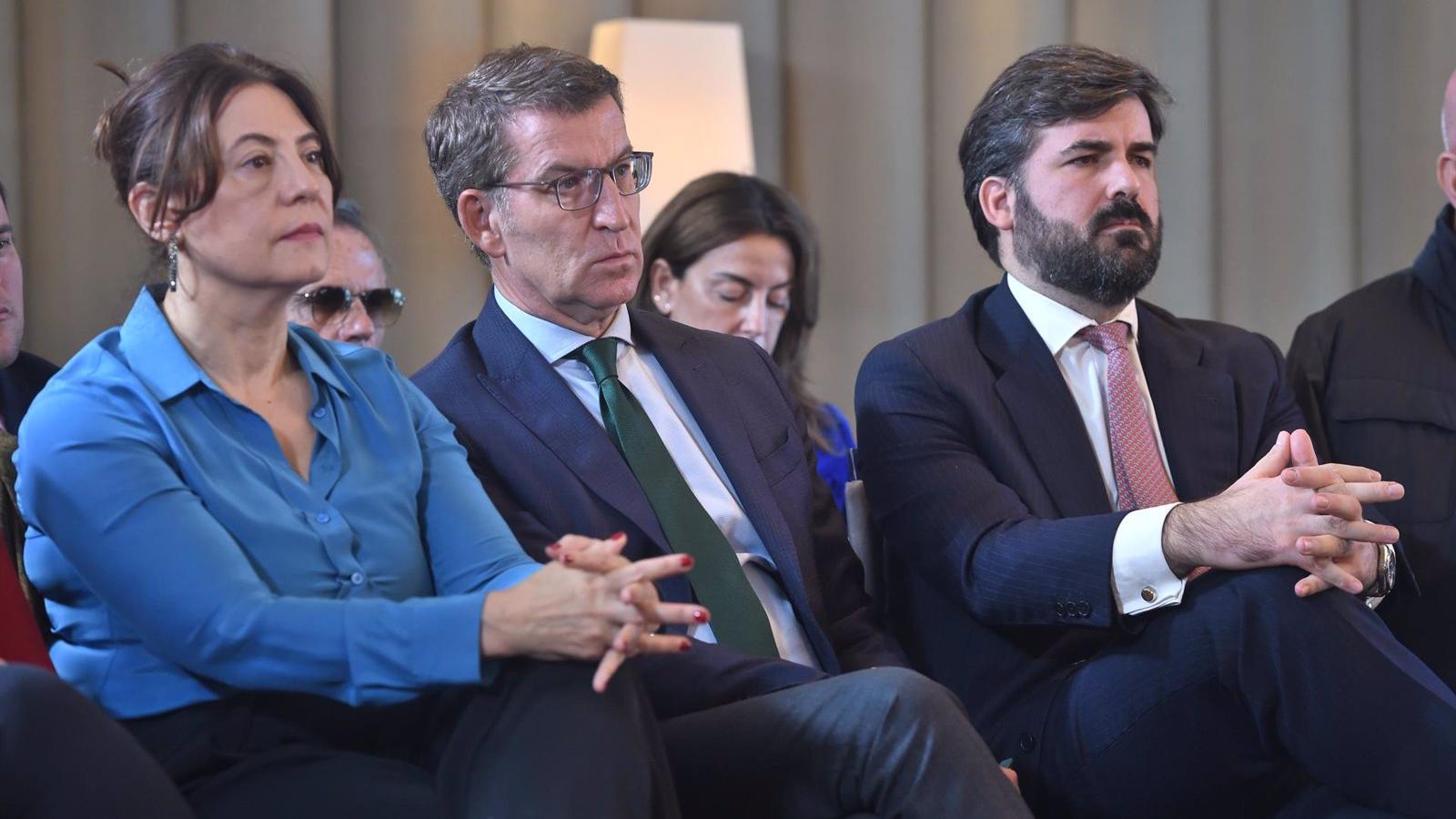 Feijóo avisa a Sánchez que la UE ya ve a su Gobierno "contrario a los valores europeos"