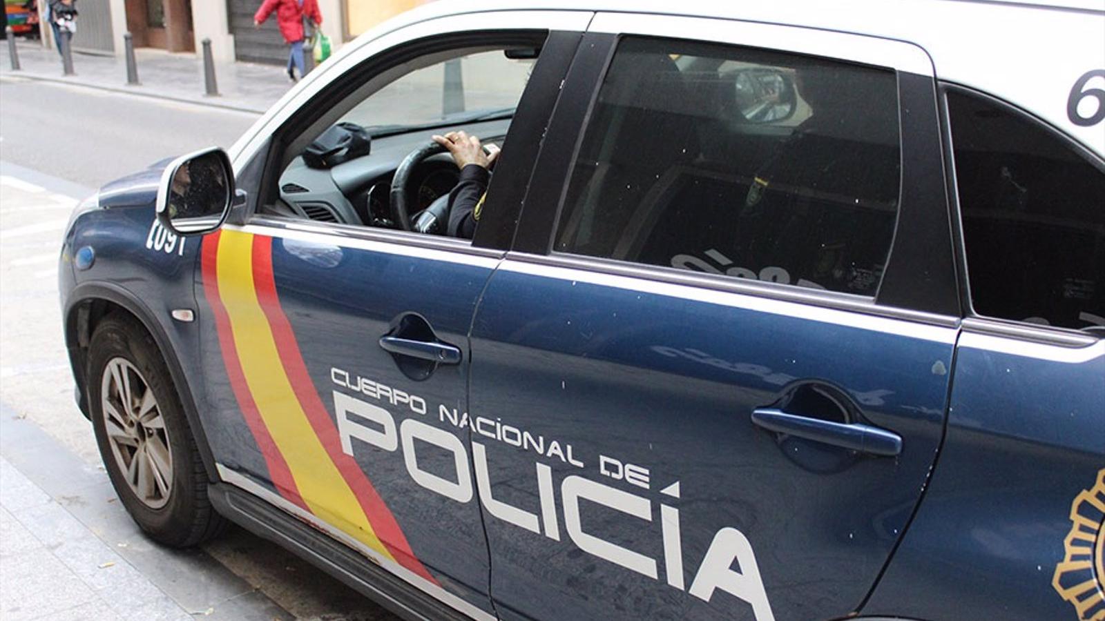 Arrestado por agredir con un martillo a la propietaria de la vivienda que tiene alquilada en San Blas