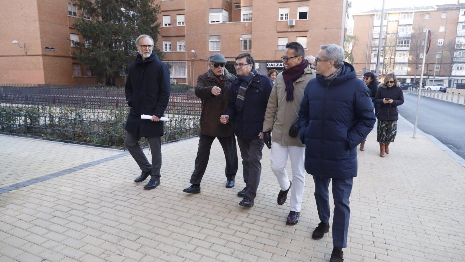 Inyección de 6,5 millones en Villaverde para la renovación de mobiliario urbano y ajardinamiento