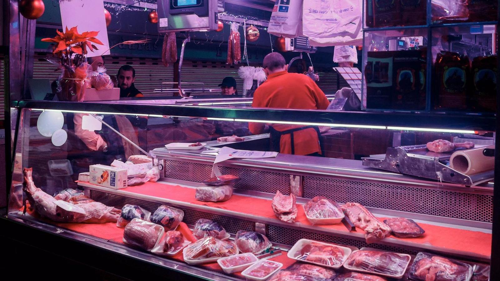 El IPC baja una décima en diciembre, hasta el 3,1%, y la inflación subyacente se modera al 3,8%