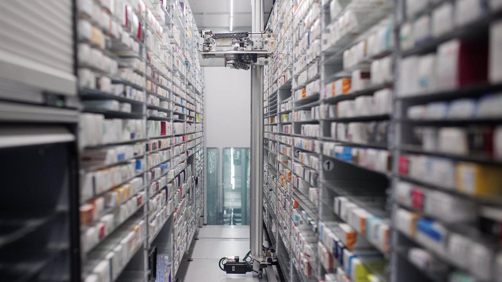 La Comunidad de Madrid invierte más de 850 millones en la compra de medicamentos para sus hospitales