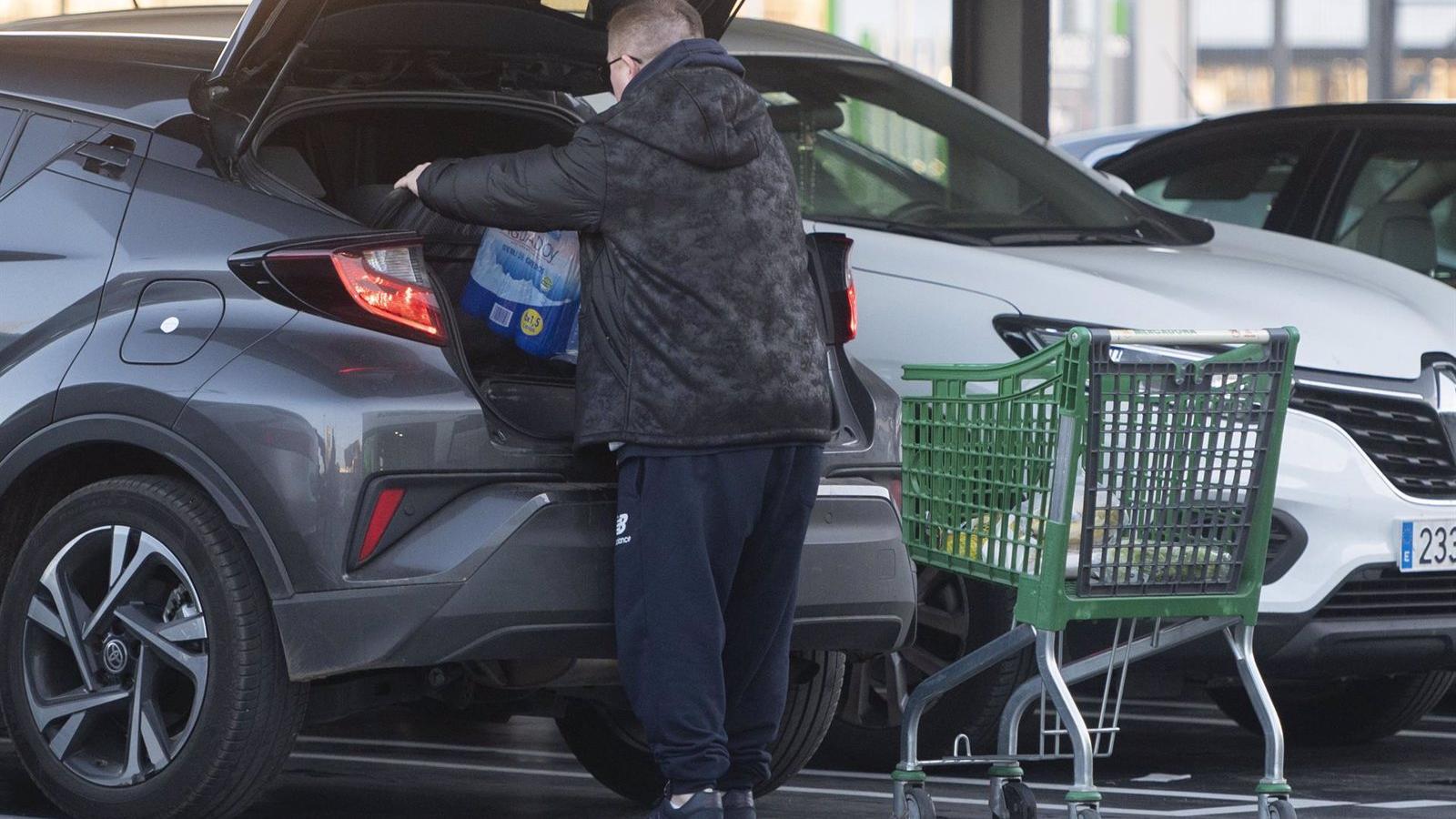 Los precios en la Comunidad de Madrid bajan al 2,7% en diciembre, con alimentos y bebidas como los que más suben