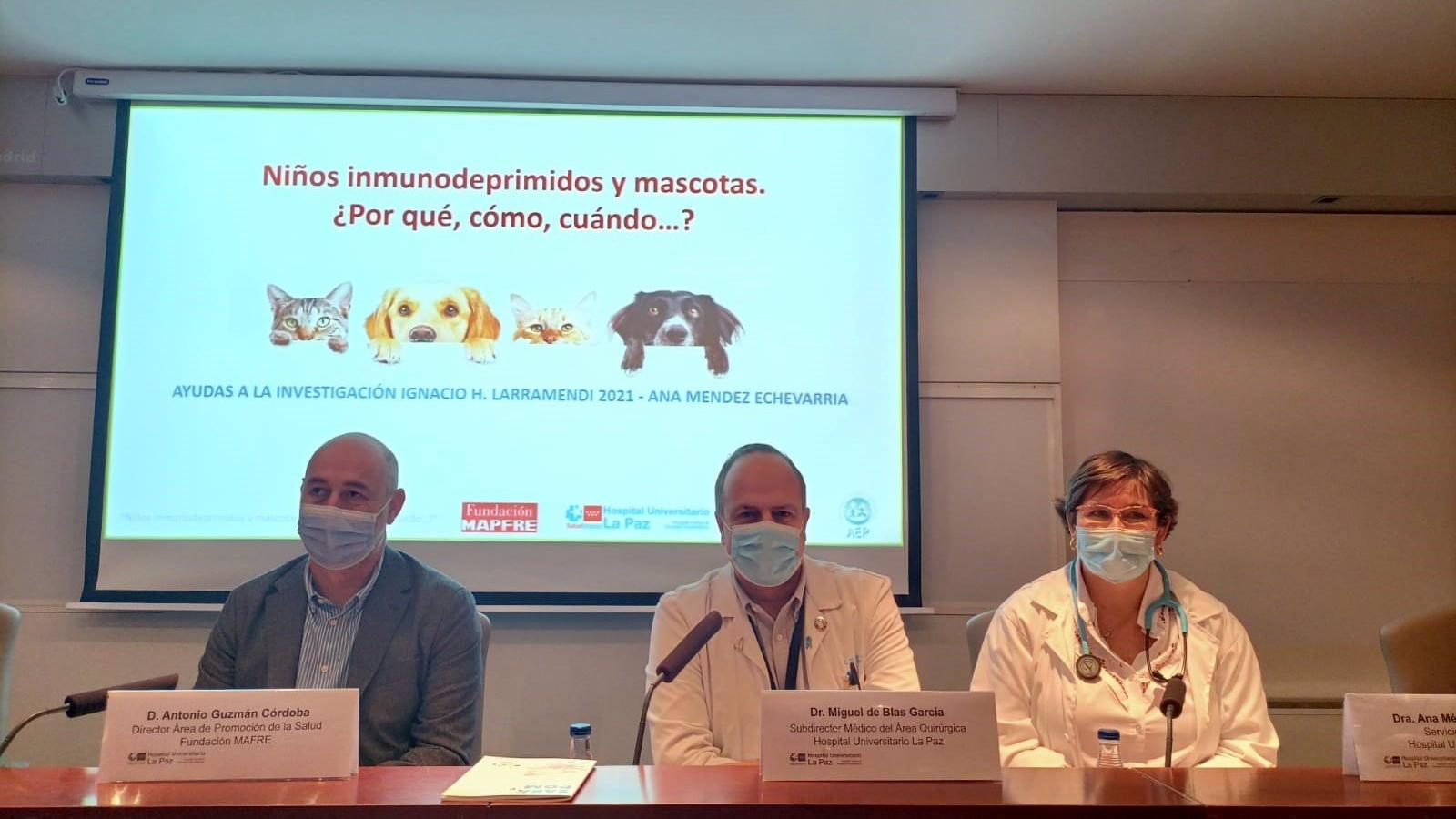 La Paz lanza una guía para niños trasplantados y mascotas