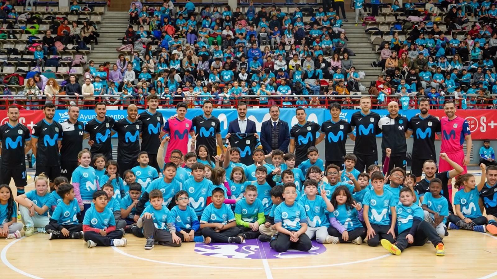 El Pabellón Jorge Garbajosa de Torrejón acoge la Gira Movistar Megacracks con más de 700 escolares