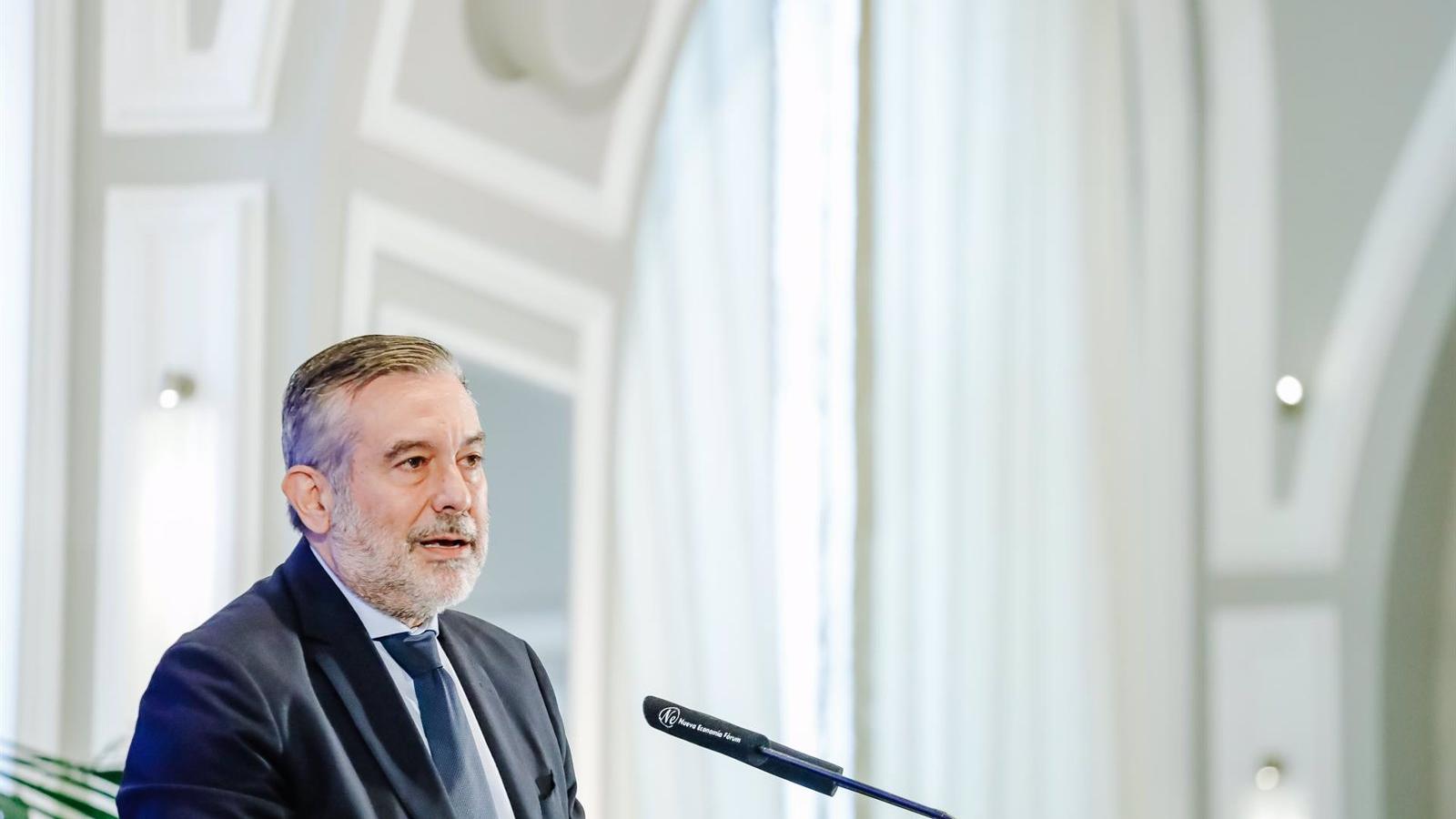 El exconsejero Enrique López, nombrado vocal del Centro de Asuntos Taurinos de la Comunidad